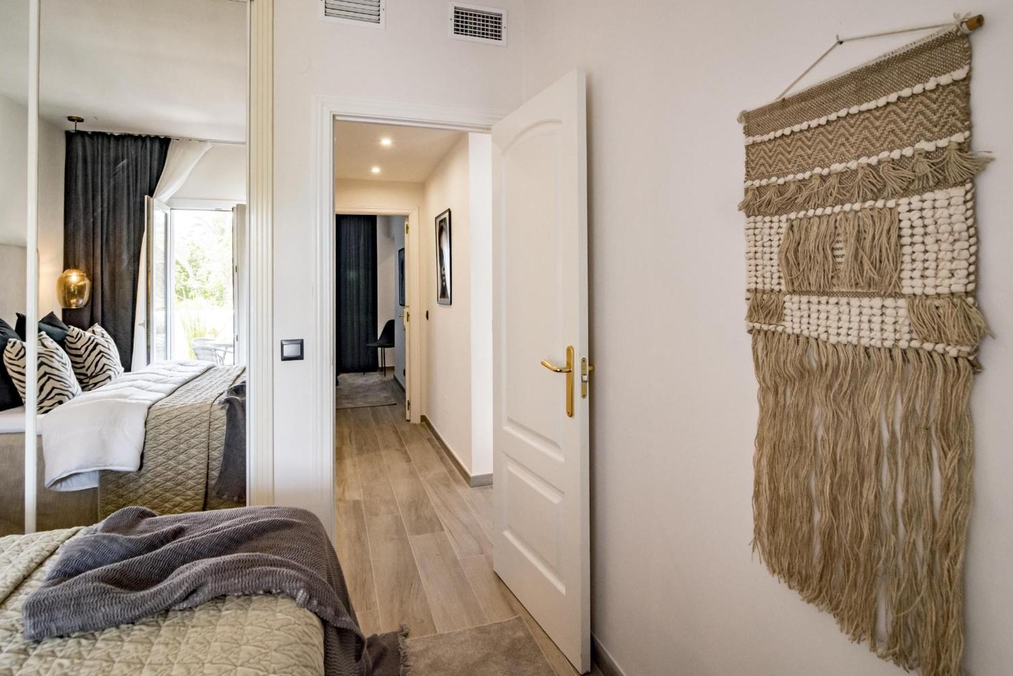 Pr - Stunning Flat Front Line Beach Puerto Banus Marbella Luaran gambar